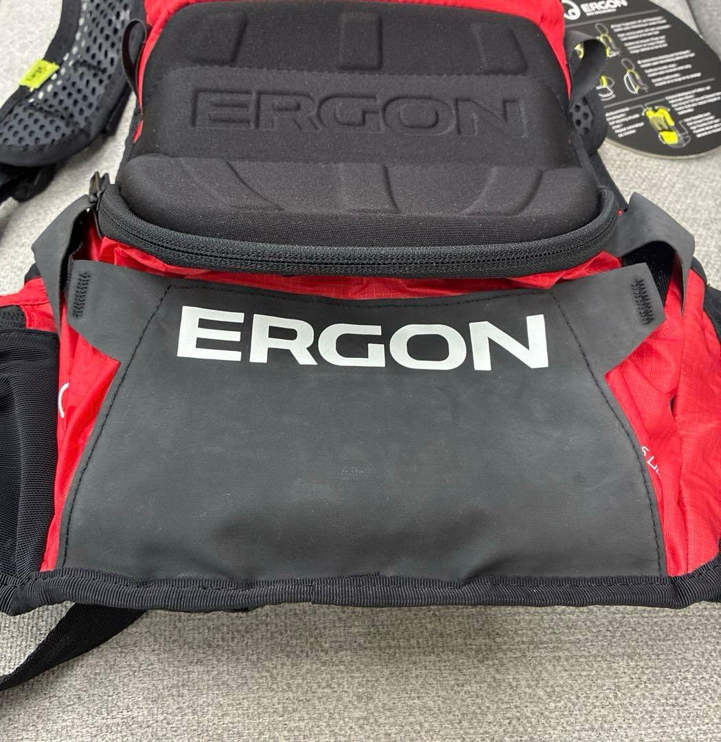 ★冒険ライドに！！★ERGONエルゴン★BE01 ★コンパクトバック