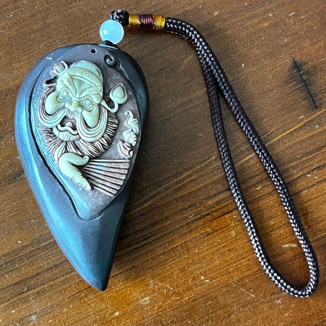 レア 天然石 パープル ローブジェイド 硬玉 ジェダイト 彫刻 魔除け 希少品