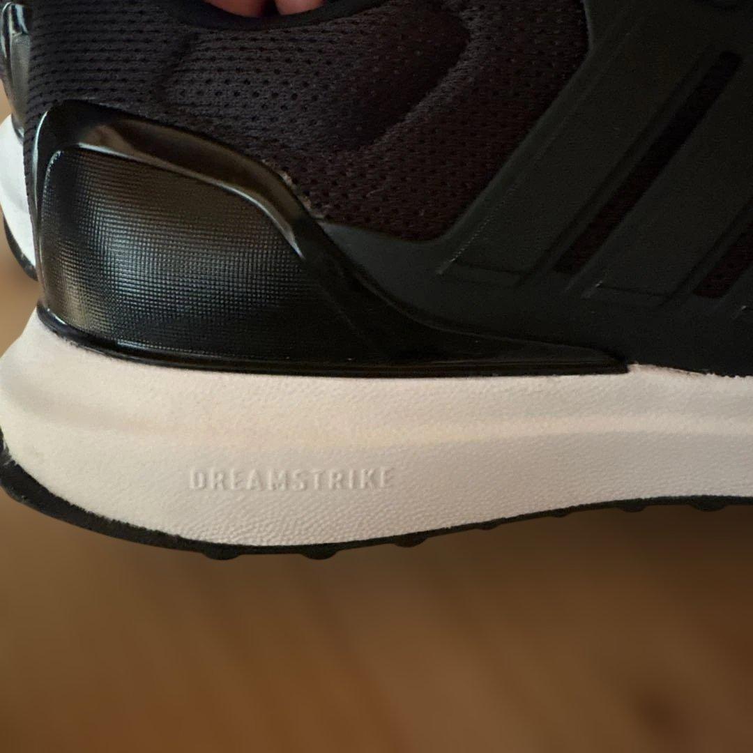 アディダス ランニングシューズ 26cm (DREAMSTRIKE)