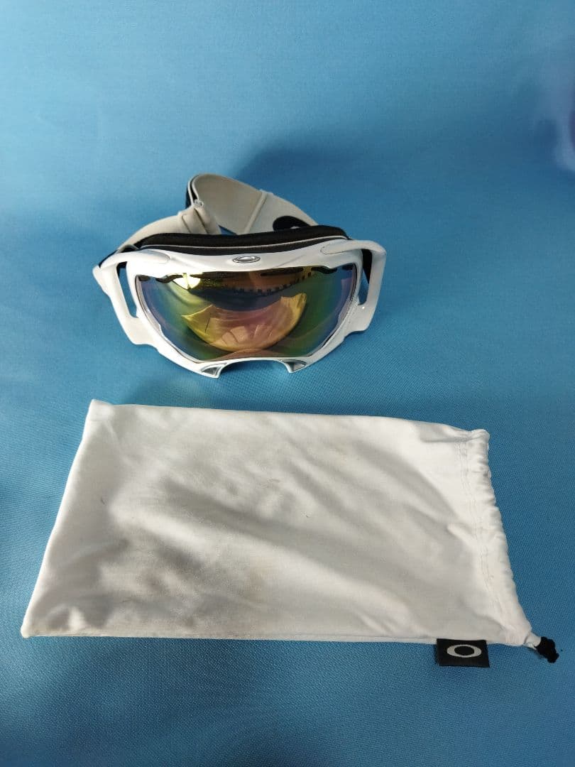 オークリー　Oakley ゴーグル ミラー加工 ホワイト収納袋付き