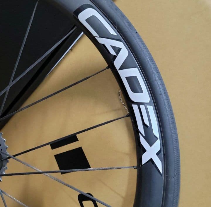 パーツ CADEX AR 35 Disc Tubeless