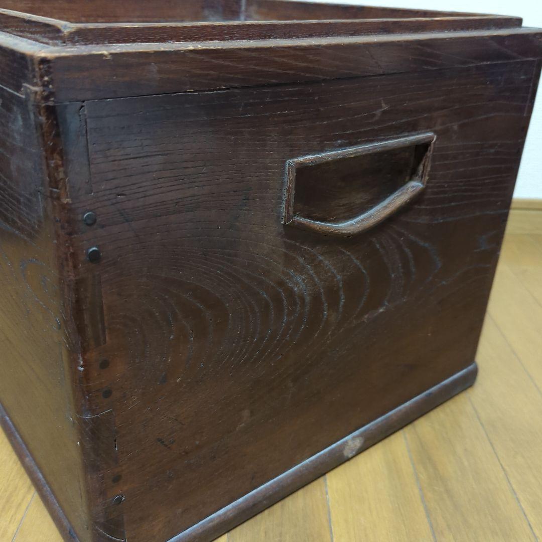 木製角火鉢　工芸品　レトロ　古民家　アンティーク