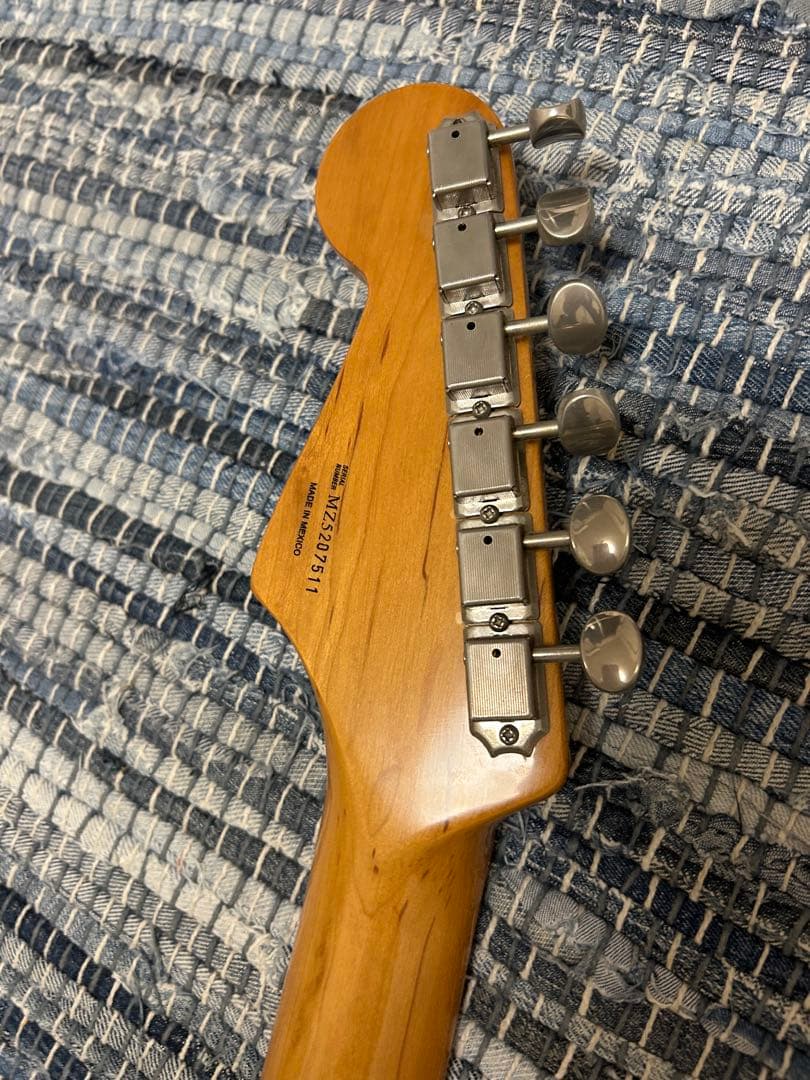 フェンダーメキシコ　ストラトキャスター　2000年代