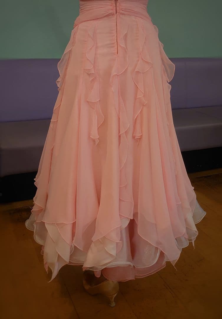 タカダンス ピンク フリル ロングドレス M (パニエ販売は要相談)