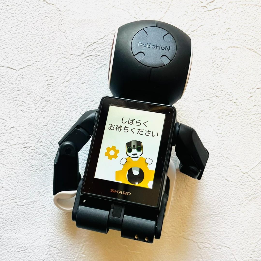 SHARP RoBoHoN シャープ 可動式ロボット