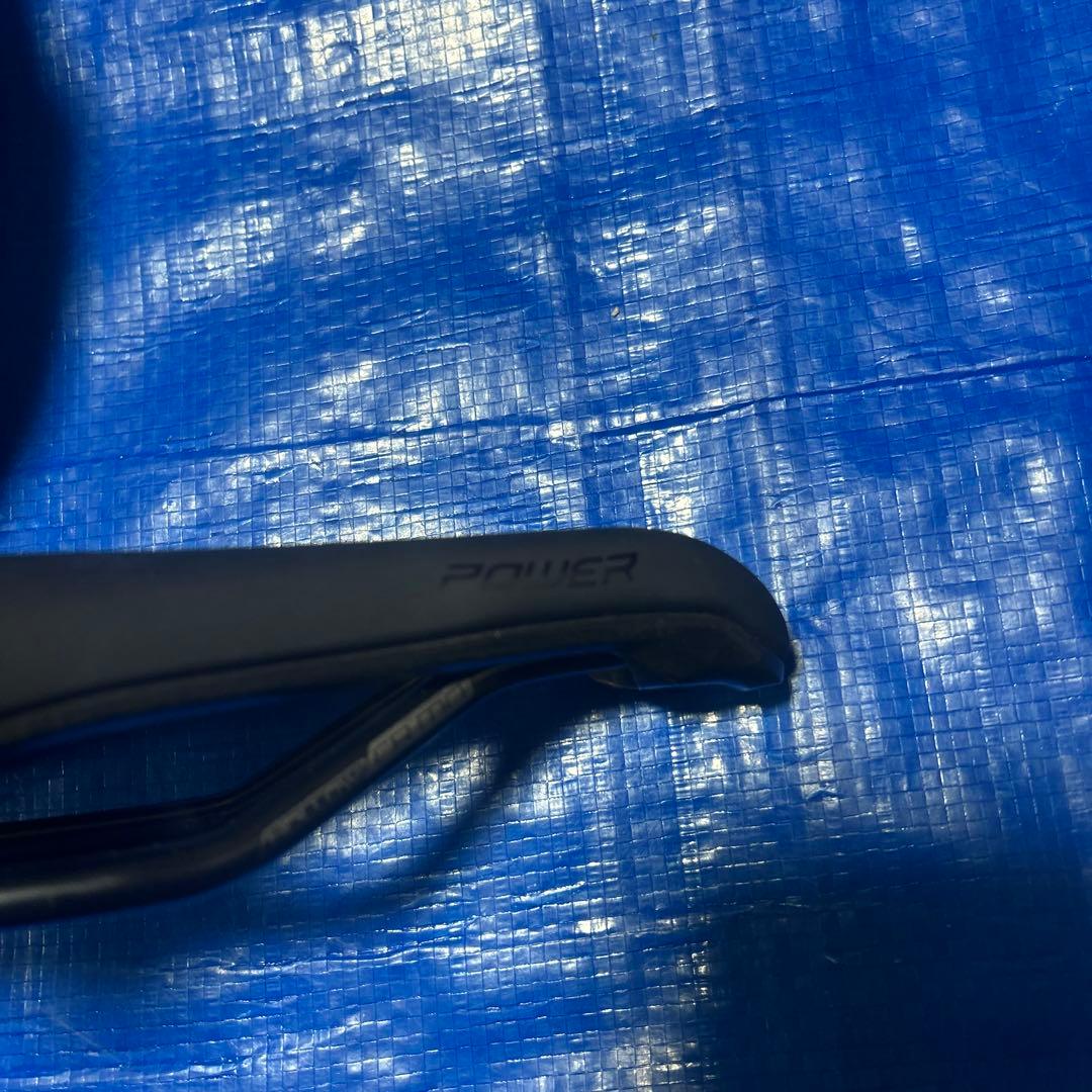 スペシャライズドサドル　Power Sport 143mm