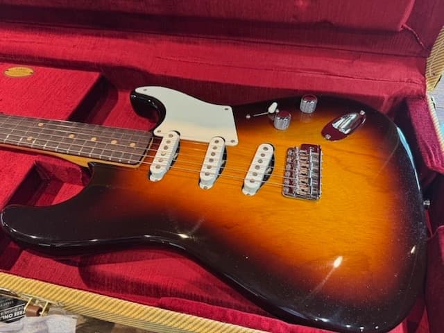 ギター FenderCustomShop LimitedEdition BVLGARI