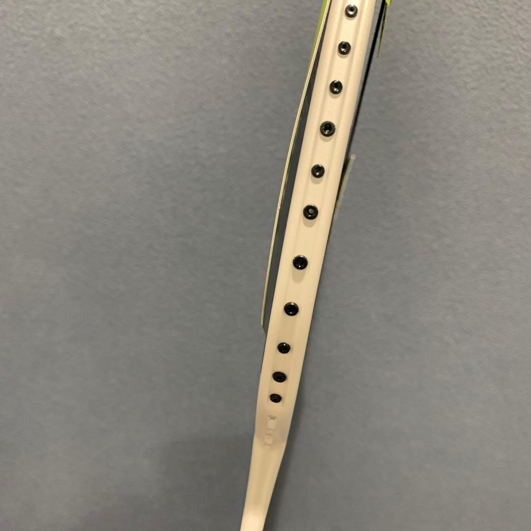 YONEX ASTROX 100 4U5 バドミントンラケット