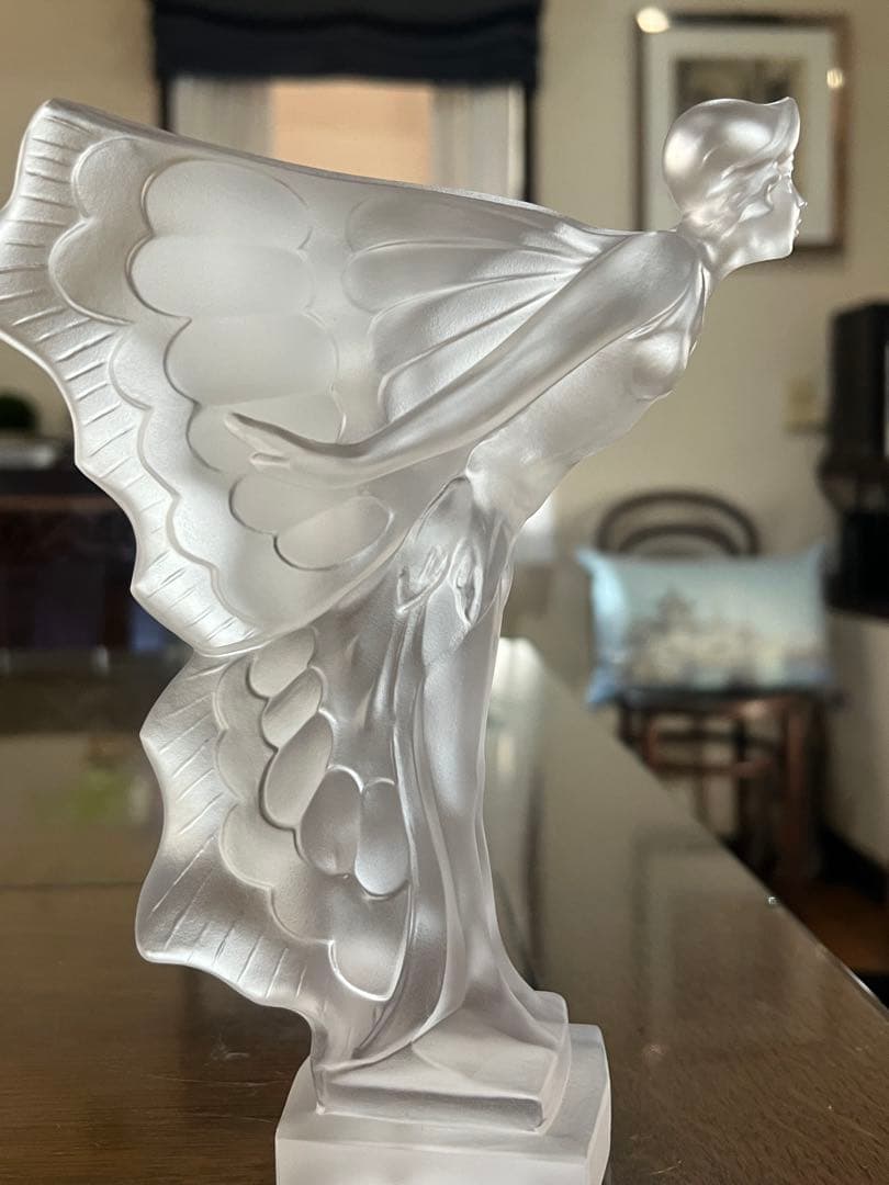 ラリック　置物　ペーパーウエイト　カーマスコット　バタフライガール