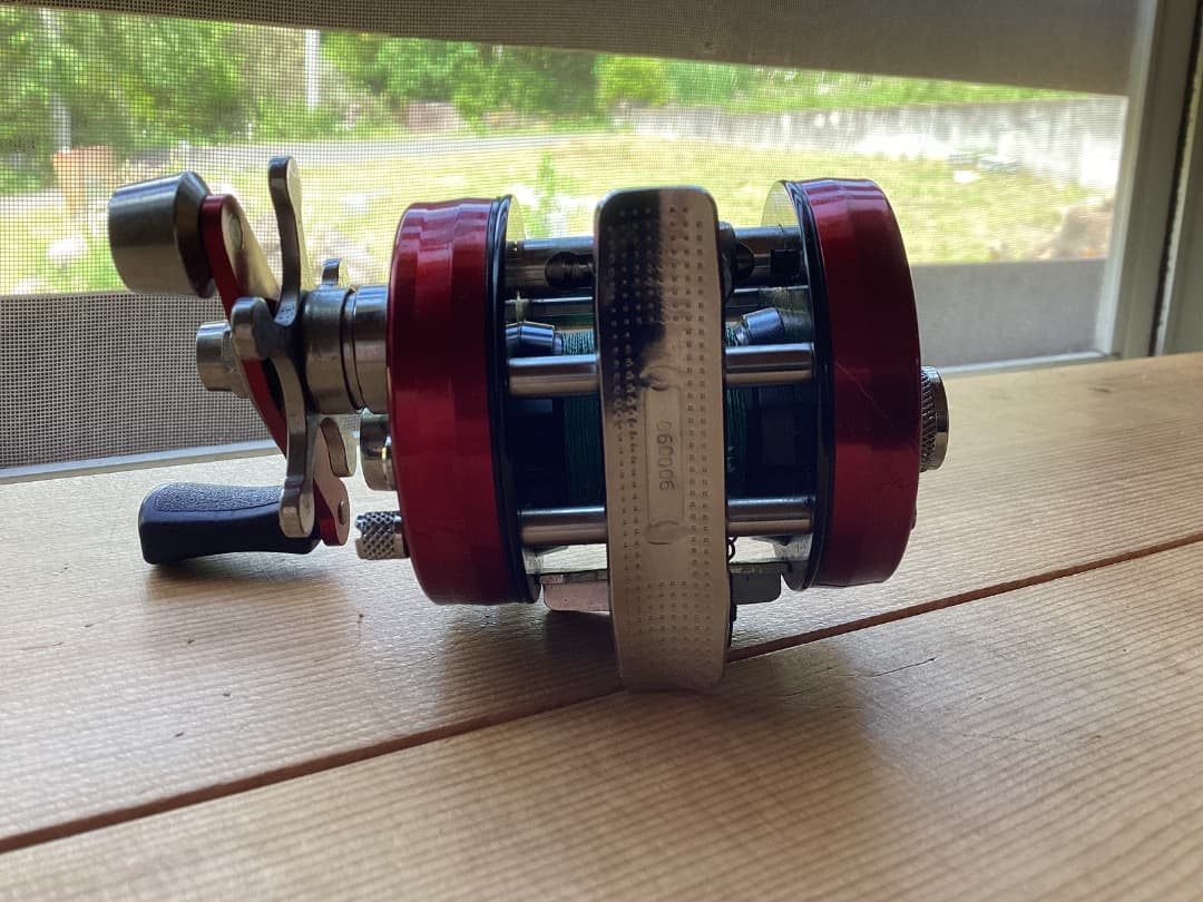 Ambassadeur Abu 2500C IAR 赤 箱付属品付き　レトロ