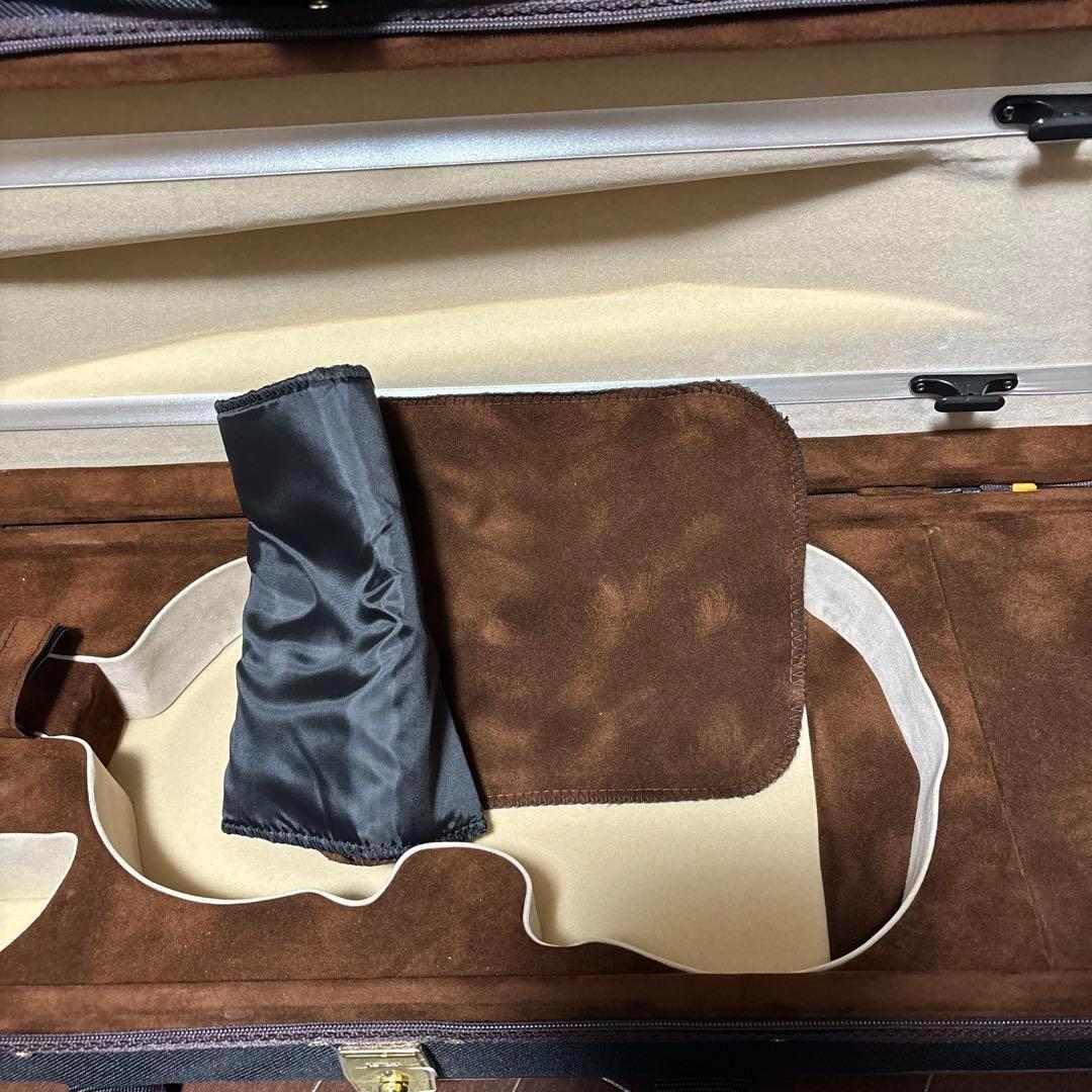 4/4 バイオリンケース 湿度計付きブランケット1 ストラップ2