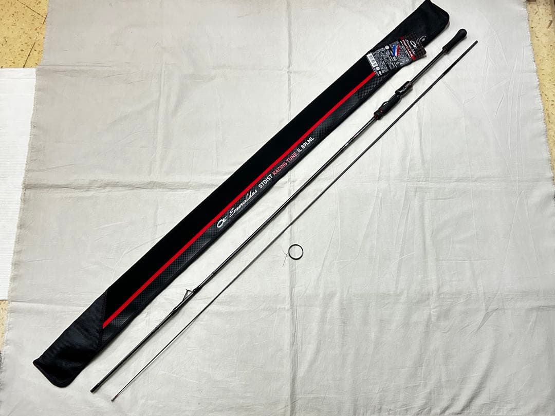 【美品】ダイワ エメラルダス ストイスト RT IL 89LML エギングロッド
