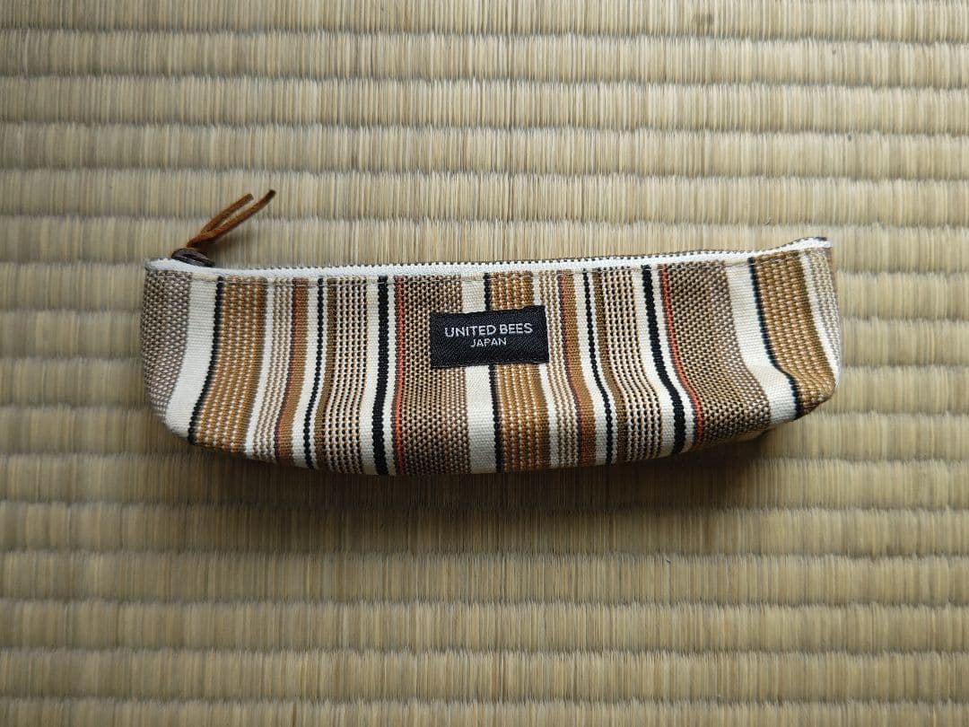 ユナイテッドビーズ ラダイト ボート ペンケース カフェラテ　廃盤