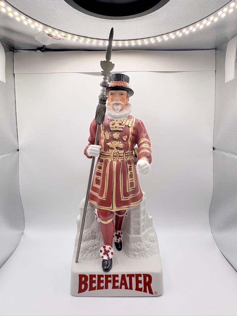 l*7様 【おまけつき】Beefeater 陶製ディスプレイ フィギュア