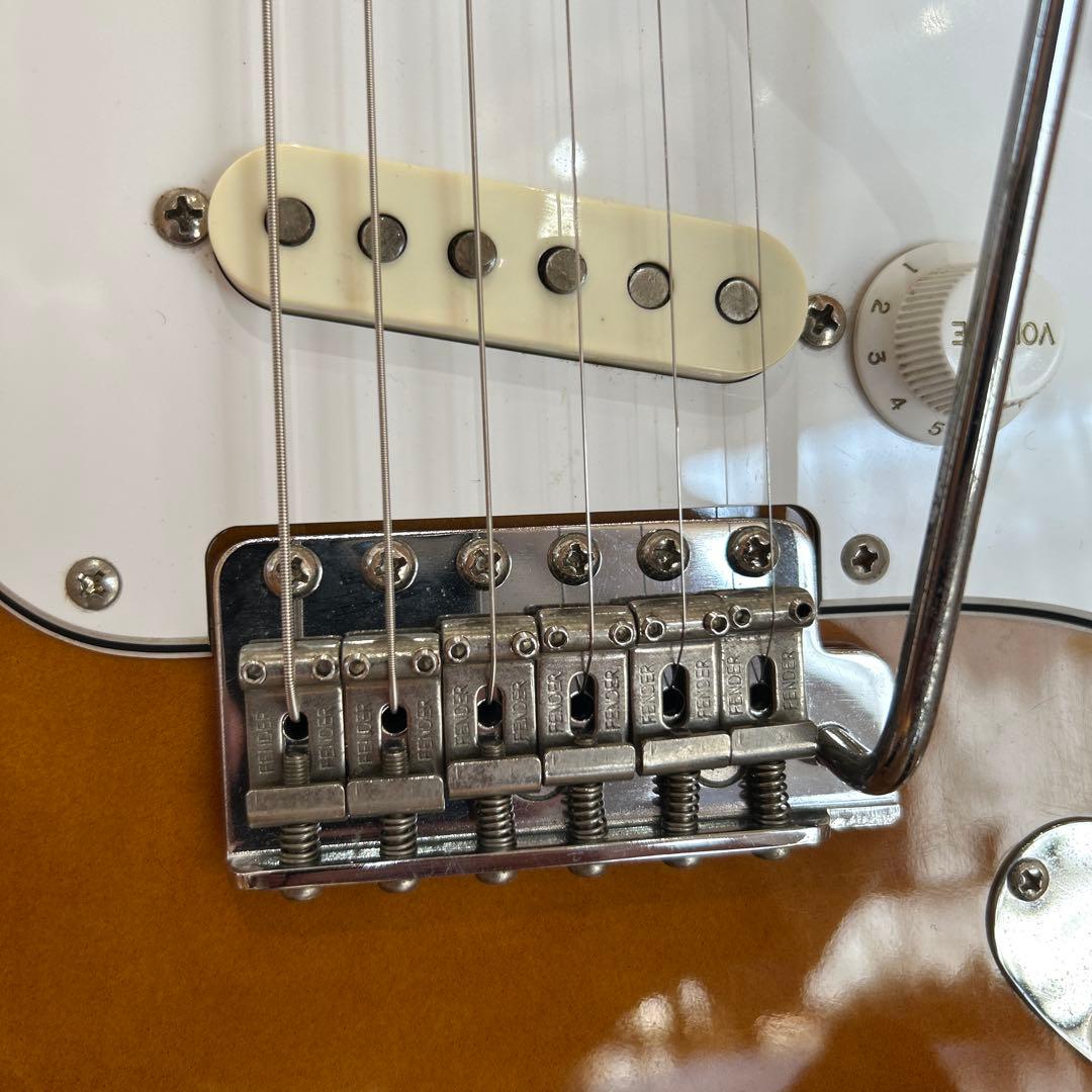 84年 JVシリアル ST62-70 Fender Japan