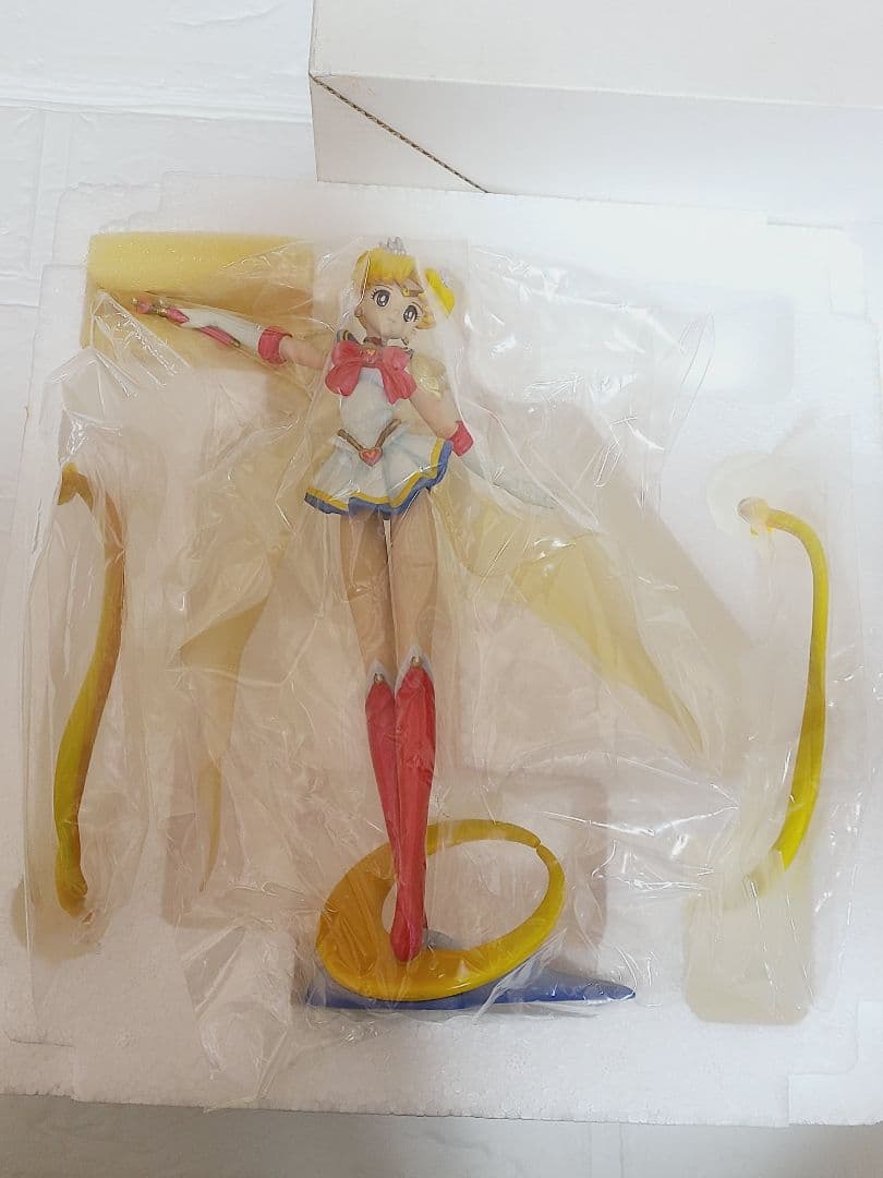 レア❗☆スーパーセーラームーン海洋堂フィギュア‼️！