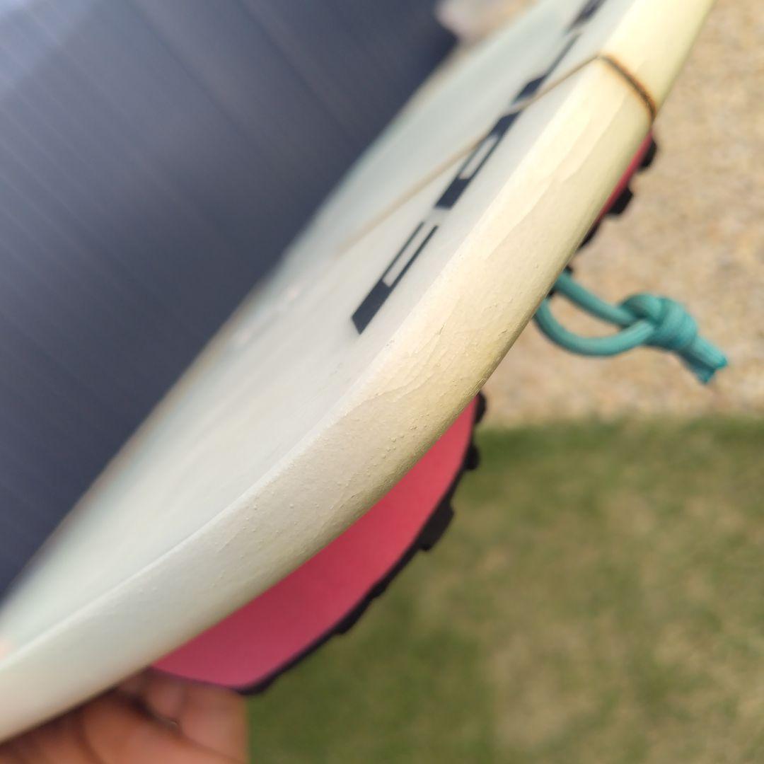 cole コール　ライトニングキッカー　サーフボード　5‘10