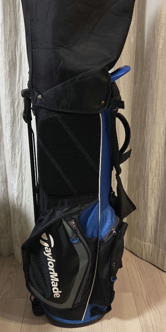 TaylorMade 軽量キャディバッグ 黒/青