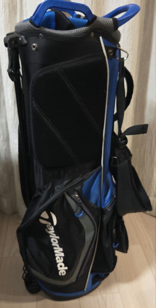 TaylorMade 軽量キャディバッグ 黒/青