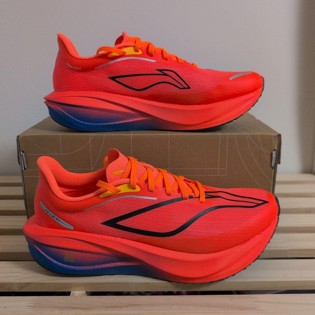 LI−NING FEIDIAN 5 CHALLLENGER 27.0cm