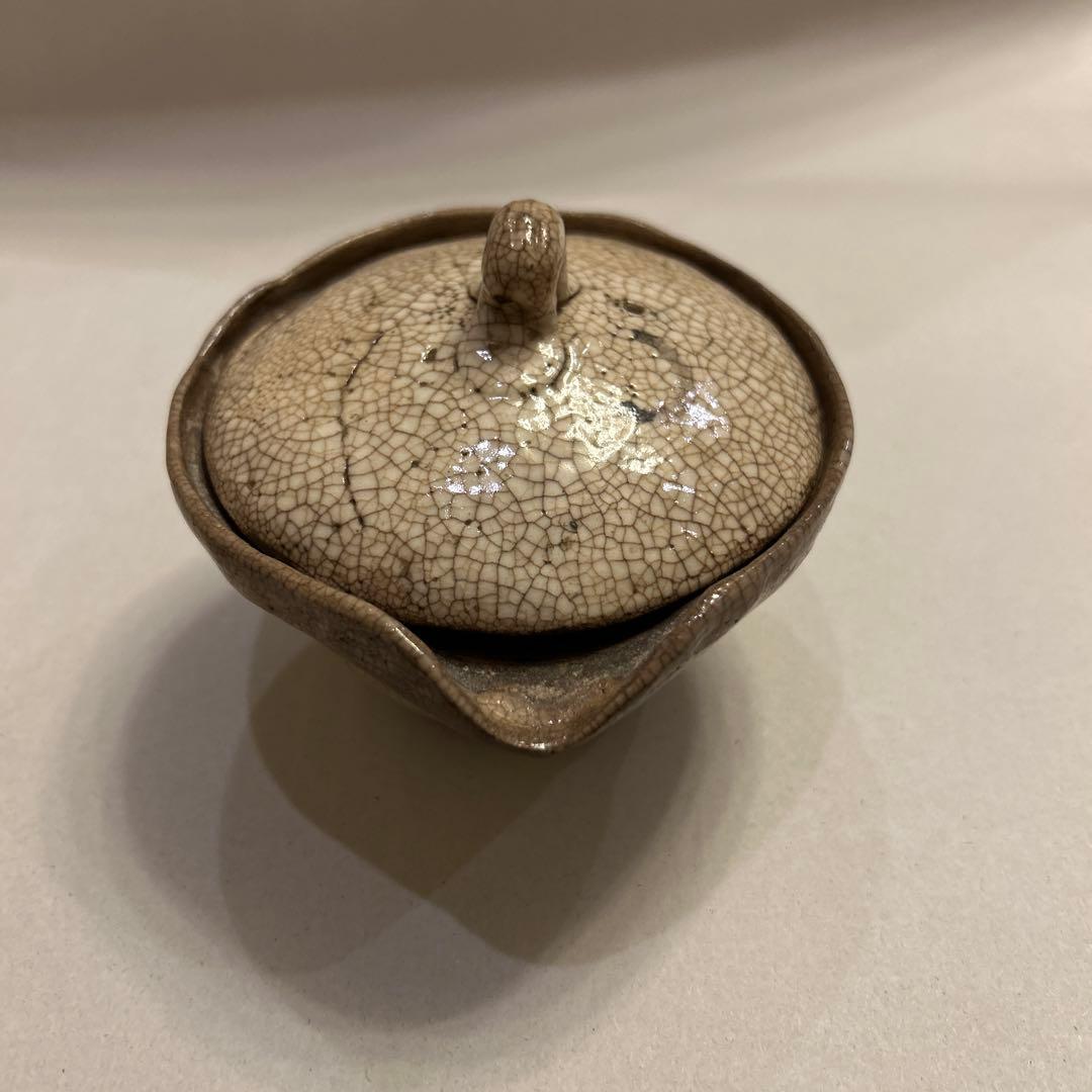 『値引き』【珍品】ビンテージ・アンティーク　骨董　貫入　宝瓶　急須　絞りだし