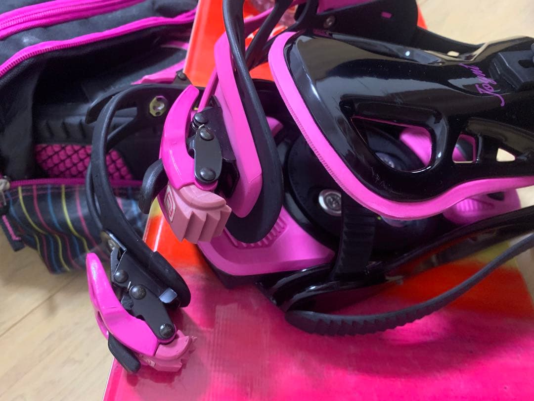 スノーボード スノボ　板 ウェア付き　ビンディング　初心者セット