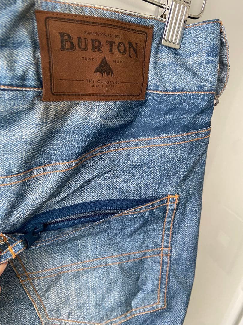 Burton クラッシュデニム柄 スノーボードパンツ