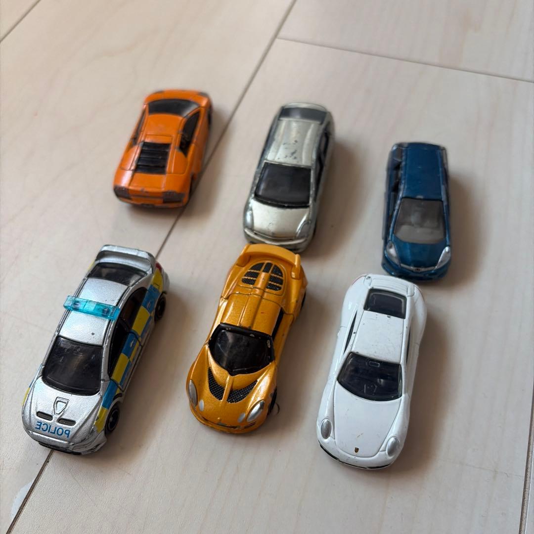 トミカ、ミニカーセット70台