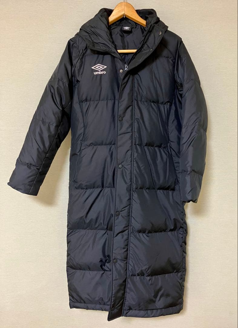 umbro ベンチコート　ダウンコート ブラック