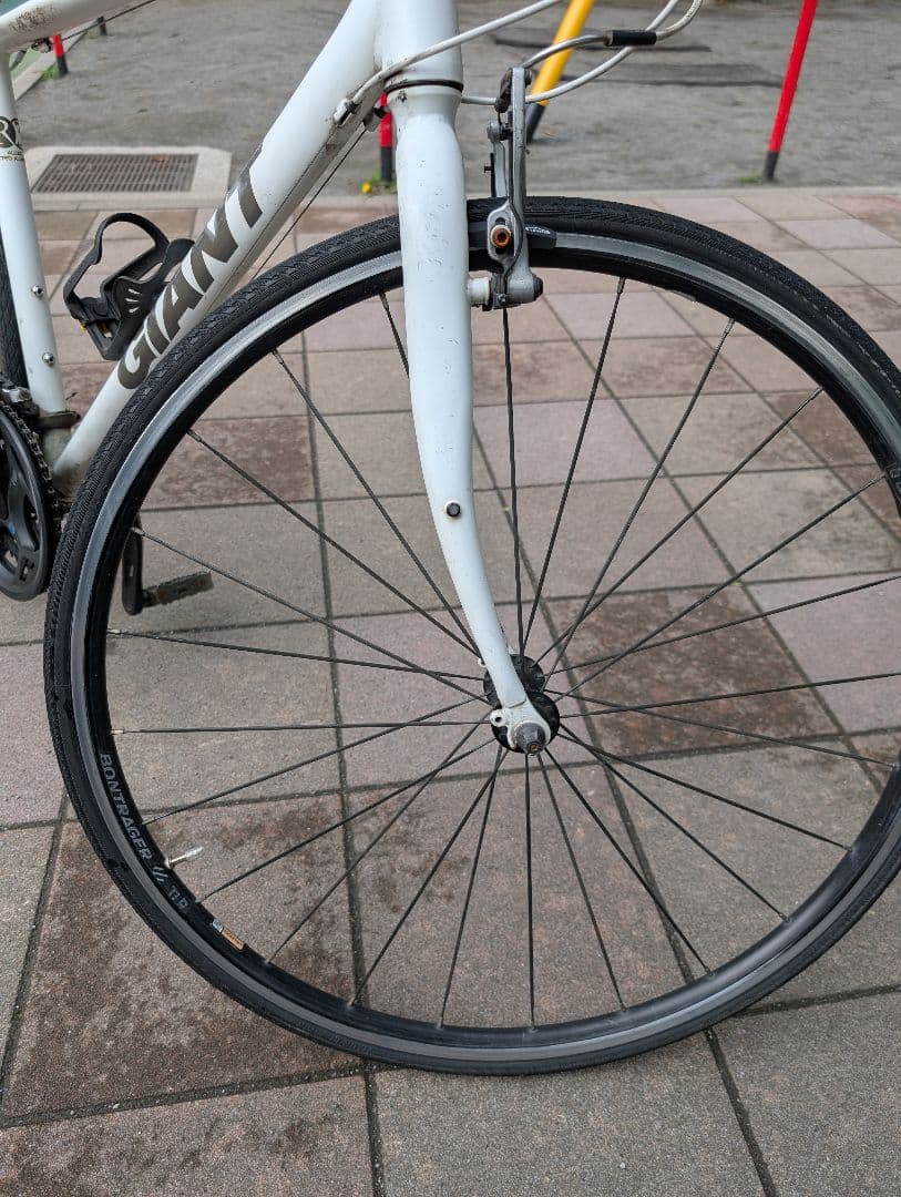 Giant クロスバイク　エスケープR3 ホワイト　ジャンク　【引取専用】