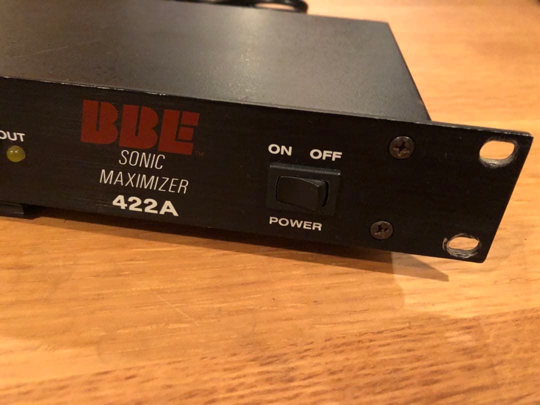 BBE Sonic Maximizer 422A 中古　チェック済み