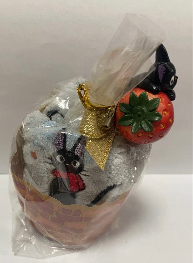 激レア　入手困難　魔女の宅急便　ジジ　カップ　タオル　ギフト　ジブリ