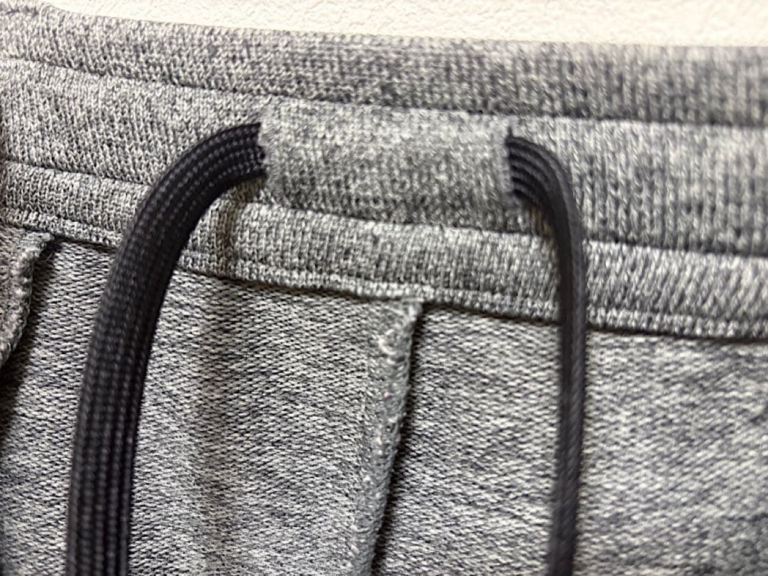 新品1PIU1UGUALE3 GOLF定価4.9万円ニットリブパンツⅥ灰