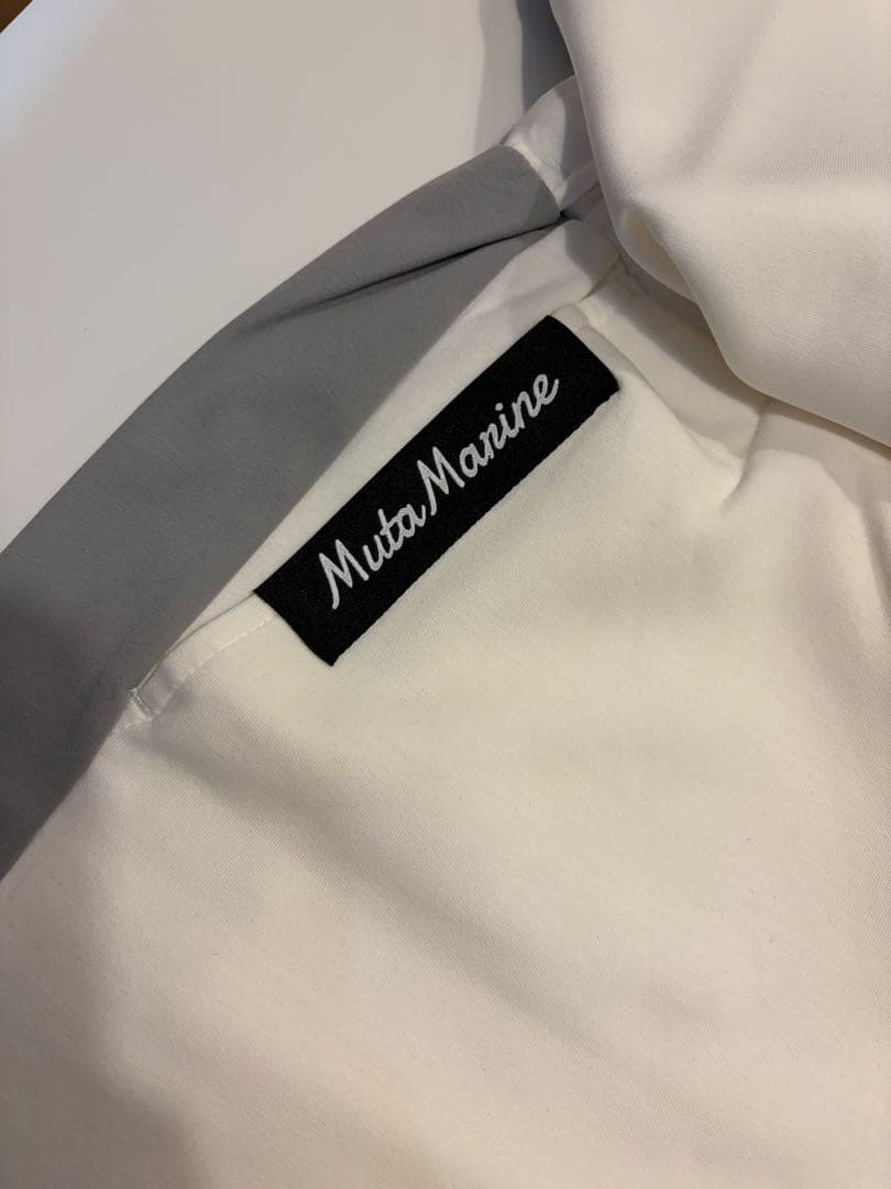 ムータマリン　ポロシャツとショートパンツ セットアップ　定価35,200円