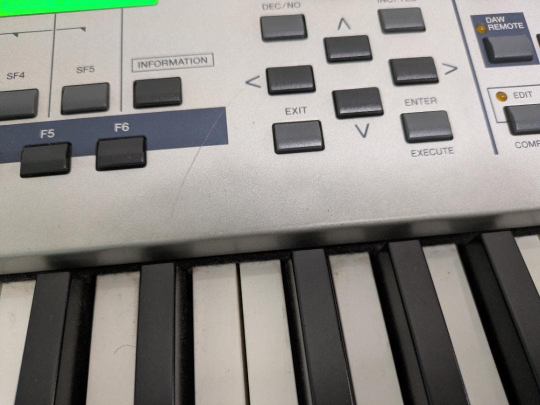 YAMAHA mo8 88鍵　シンセサイザー