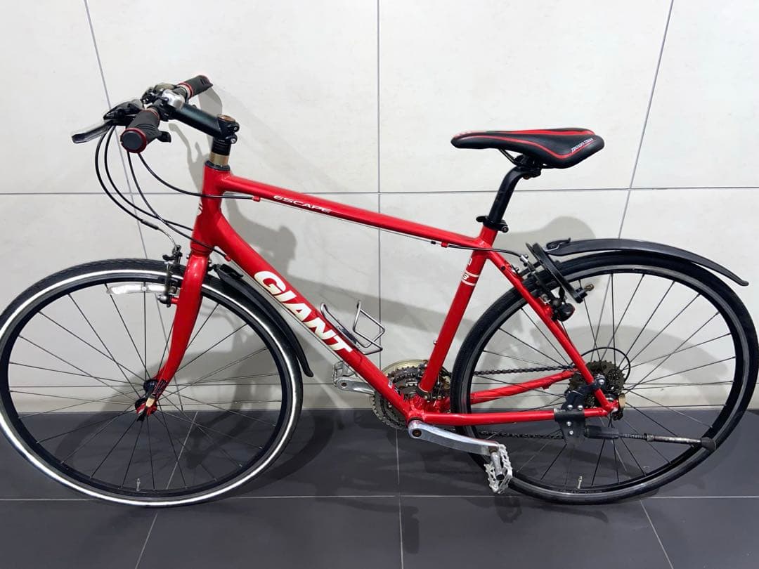 美品！GIANT escape R3クロスバイク　ジャイアント　エスケープrx3