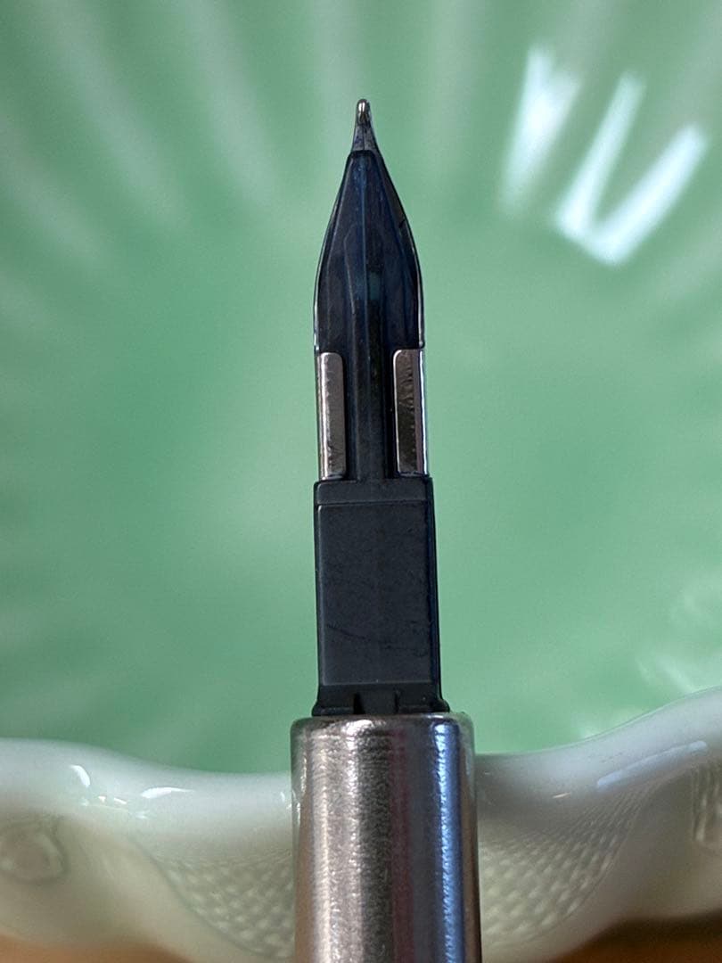 パイロット 万年筆 キャップレスデシモ ペン先 F ライトブルー 18K