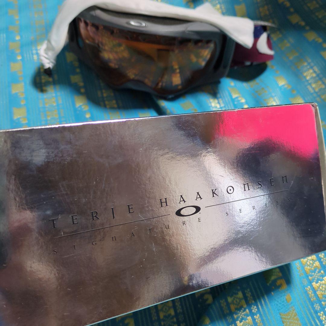 Oakley Teri Håkonsen クローバー　ゴーグル　japanfit