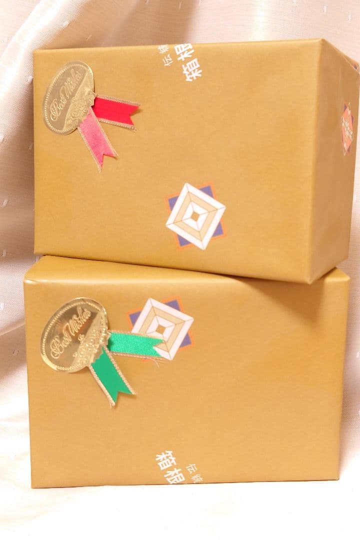 【包装未開封/緑リボン】箱根寄木細工 秘密箱10回仕掛け 5寸 小寄木