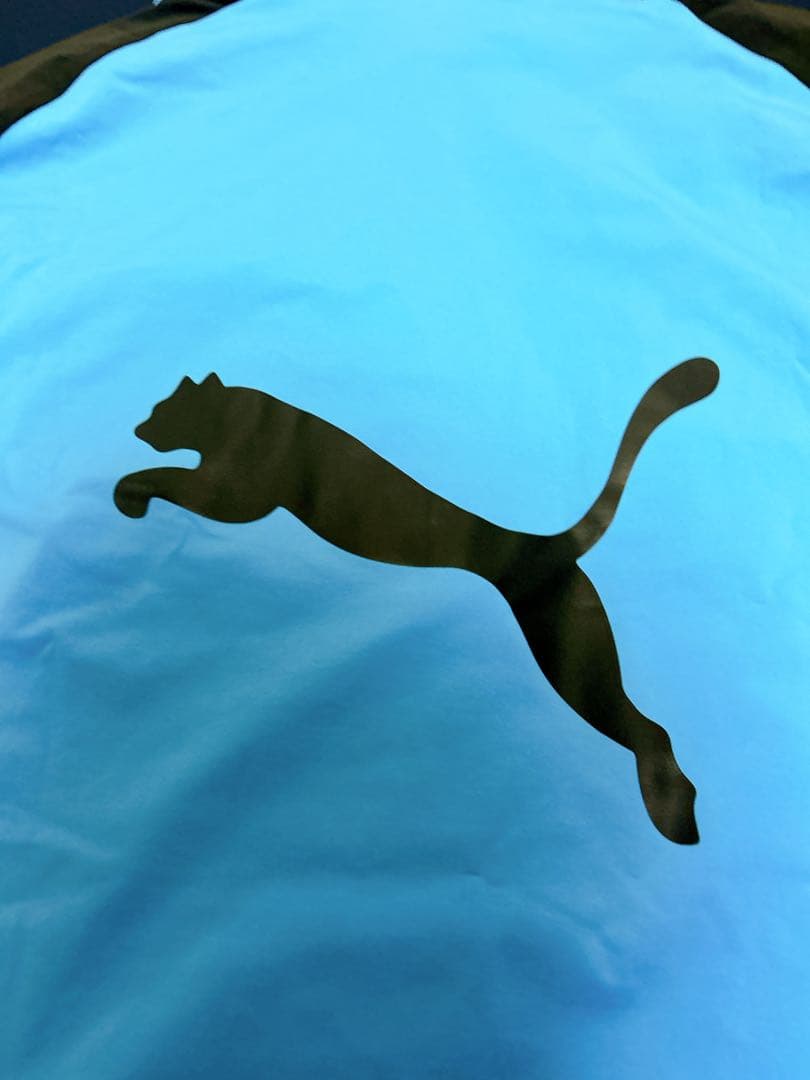 【安売り】川崎フロンターレトレーニングハーフジップトップ　選手サイン入り