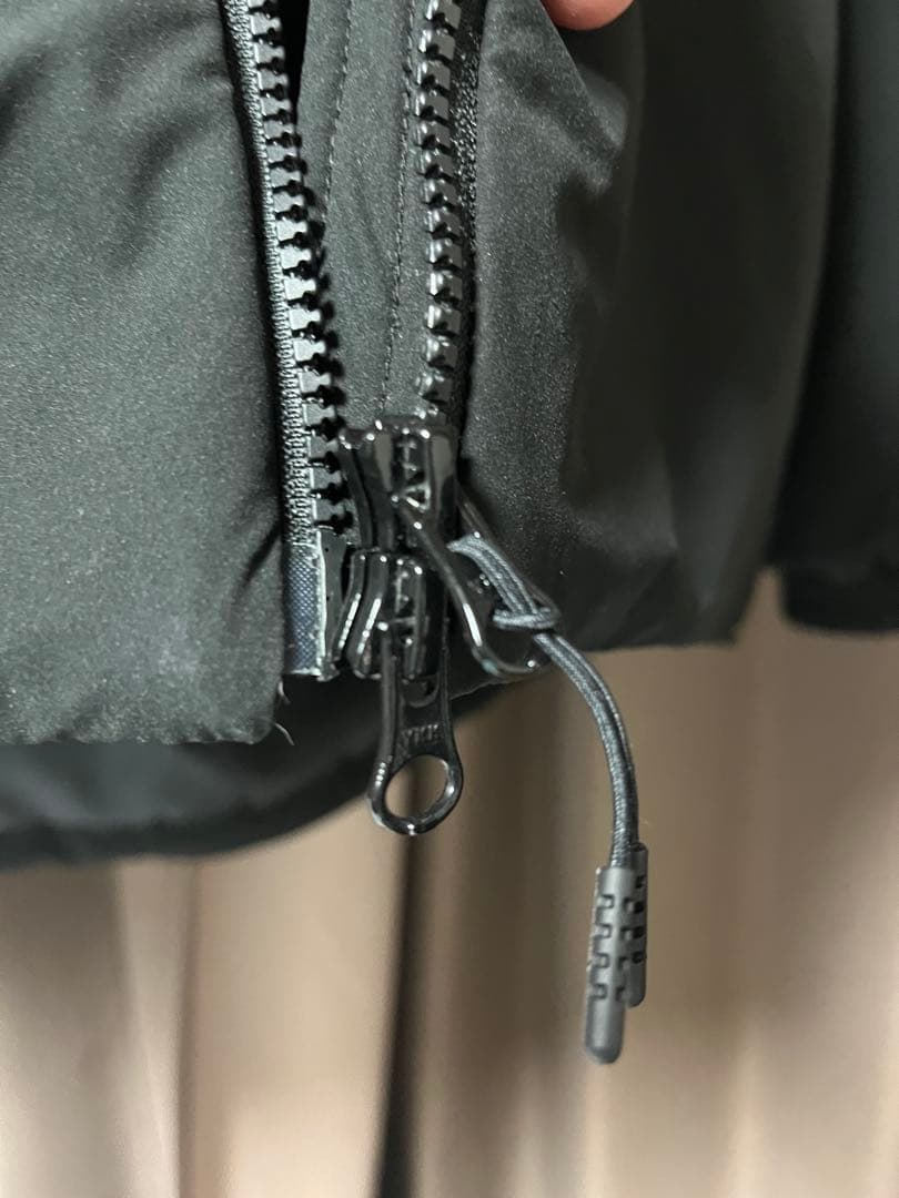 hummel ブラック ベンチコート フード付き