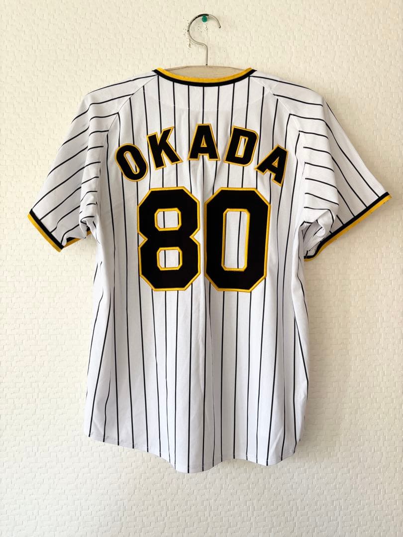 阪神タイガース 岡田彰布監督 ユニフォーム　Sサイズ