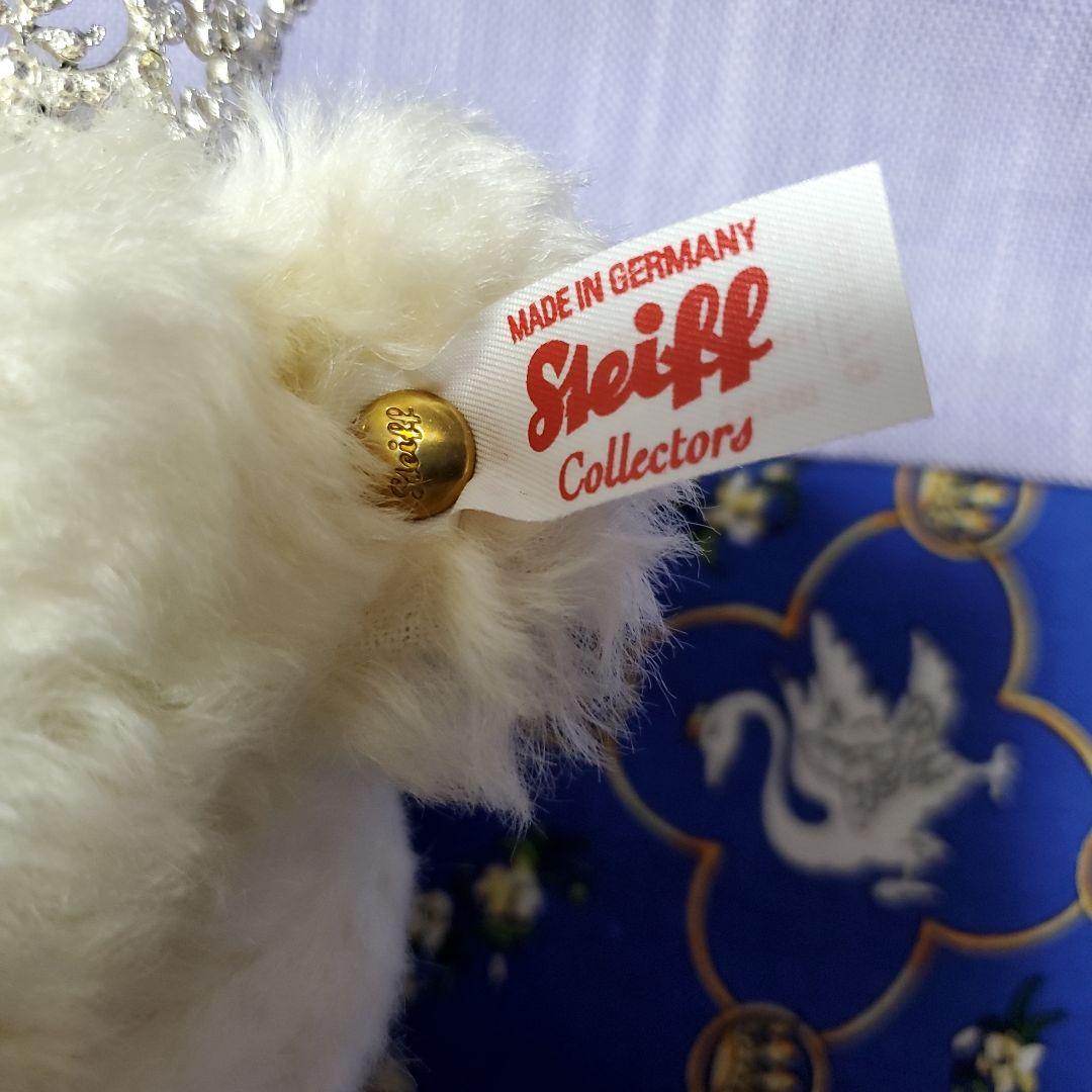 抽選予約限定シュタイフエリザベス２世長期在位記念ベア