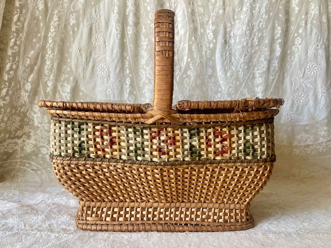ローズパニエ大　バラペイント蓋付きバスケット　フランスアンティーク　かご　カゴ籠