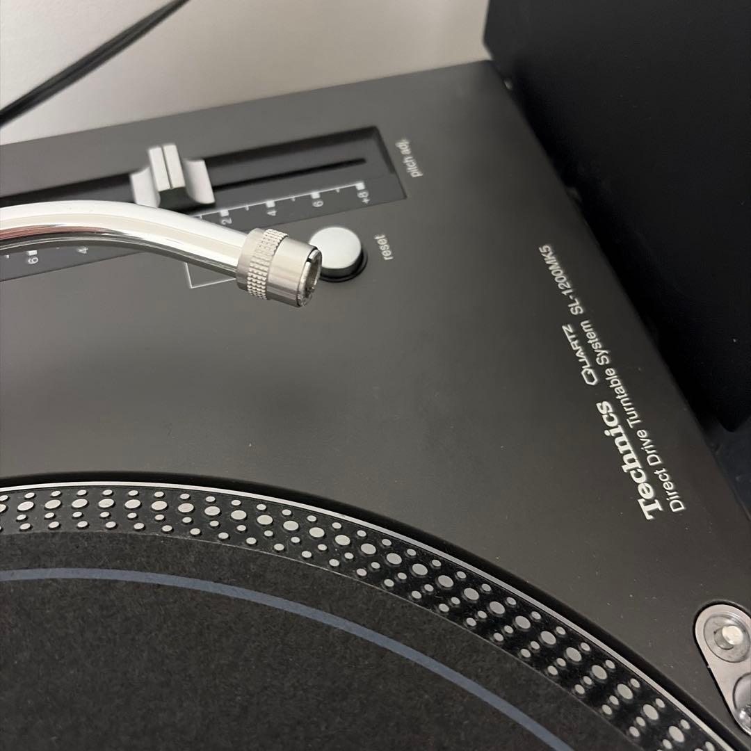 Technics SL-1200MK5 ターンテーブル　②