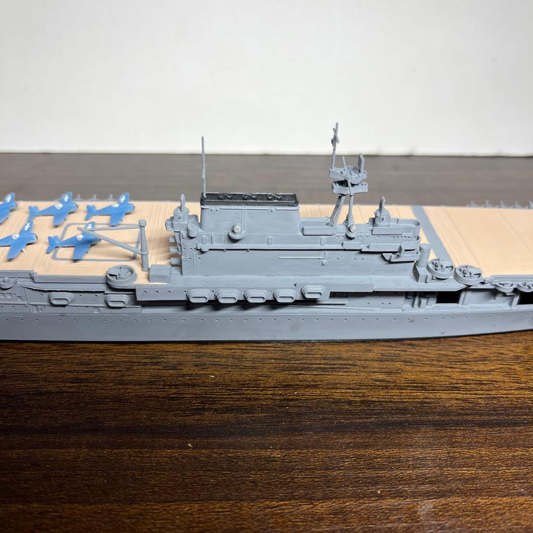1/700 アメリカ海軍　航空母艦　ヨークタウン　ホーネット　2隻セット
