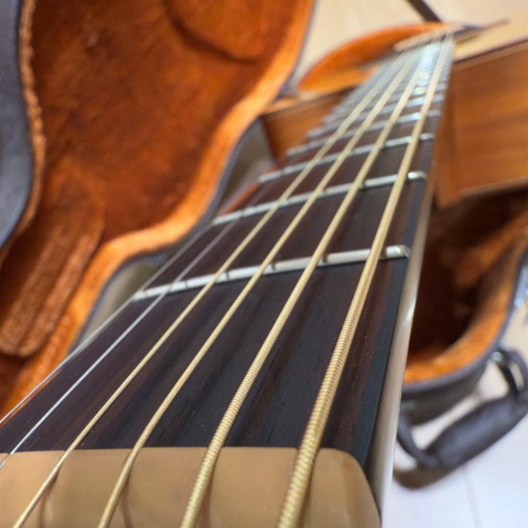 ふふエレアコ　Faith FV オール単板　純正ハードケース付 生産終了品