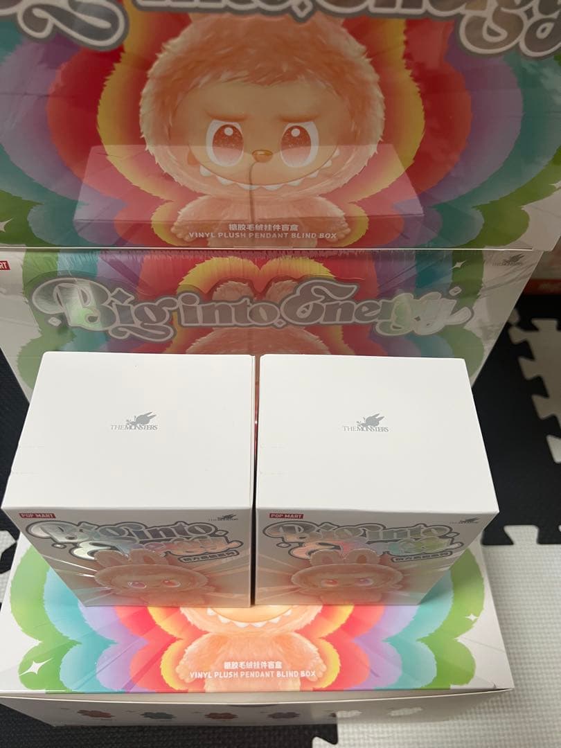 【ラスト！正規品・未開封】Labubu Big into Energy 20箱