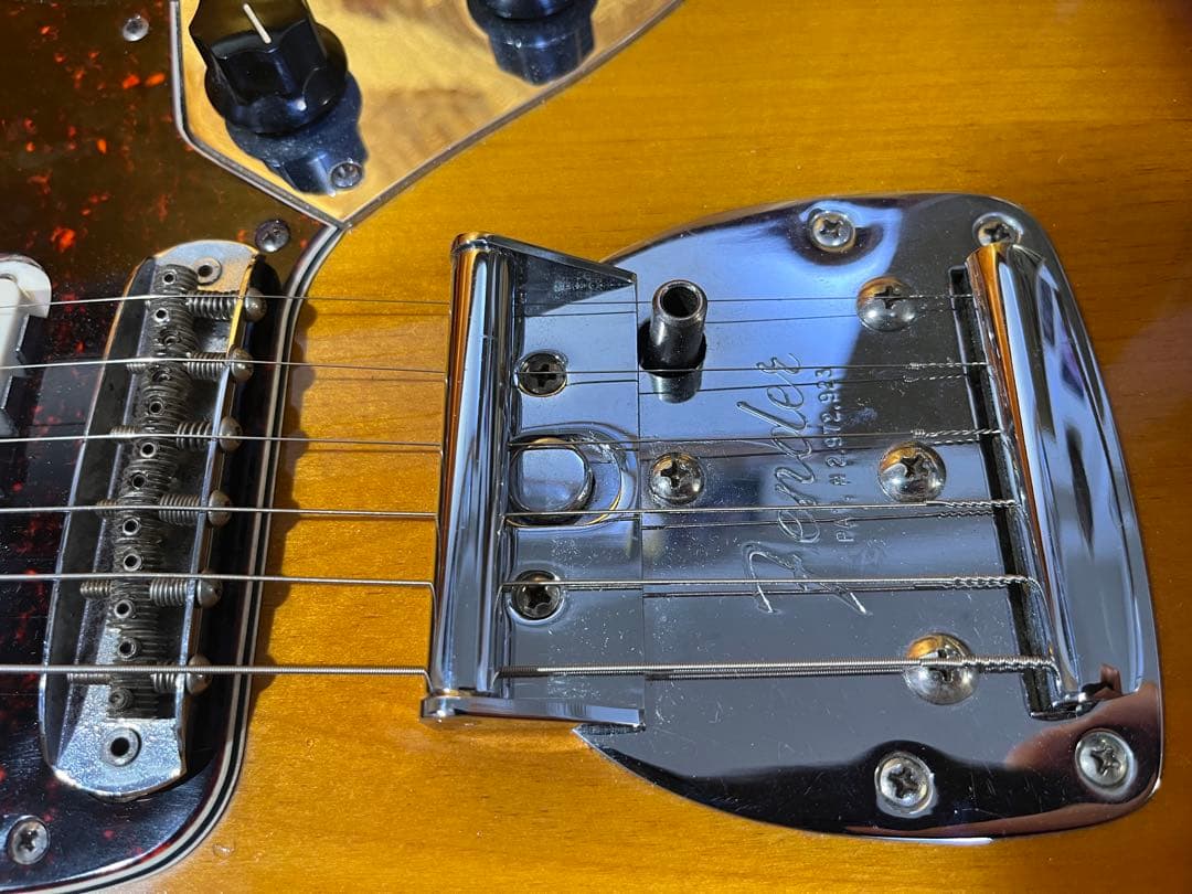 ギター Fender USA American Vintage 62 Jaguar