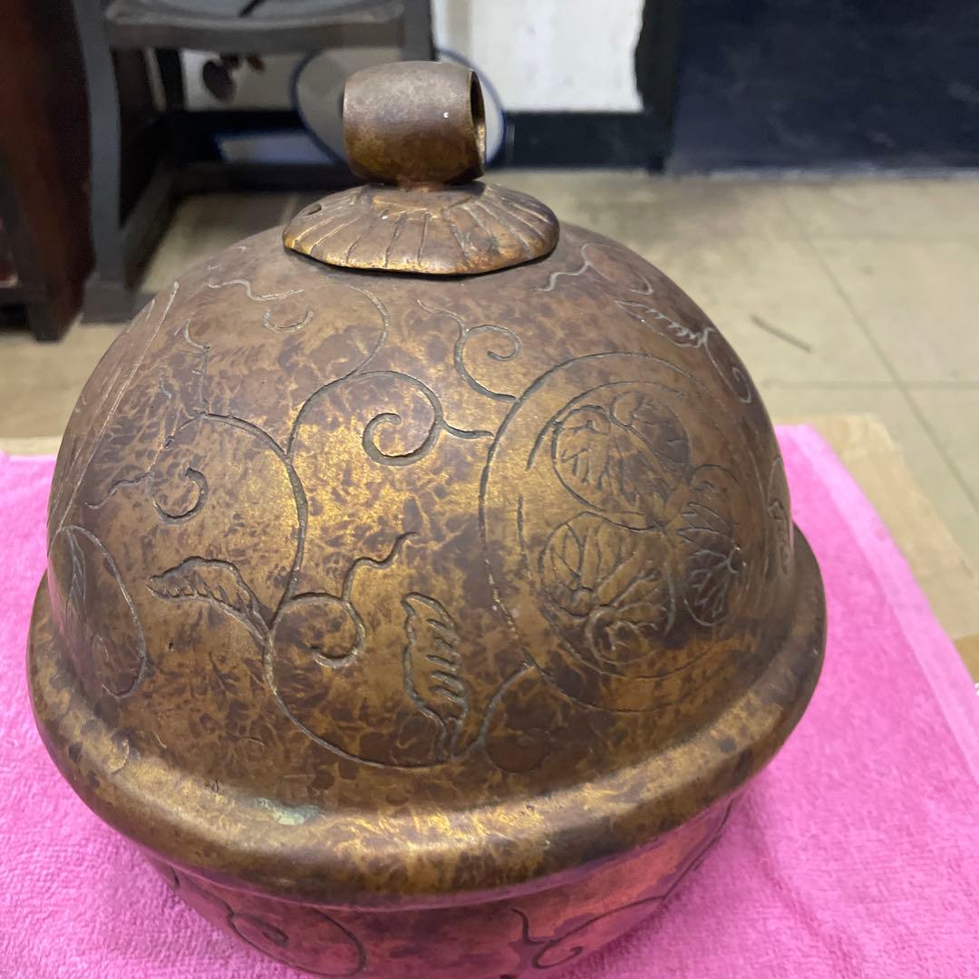 大きい鈴　元禄元年　東照宮